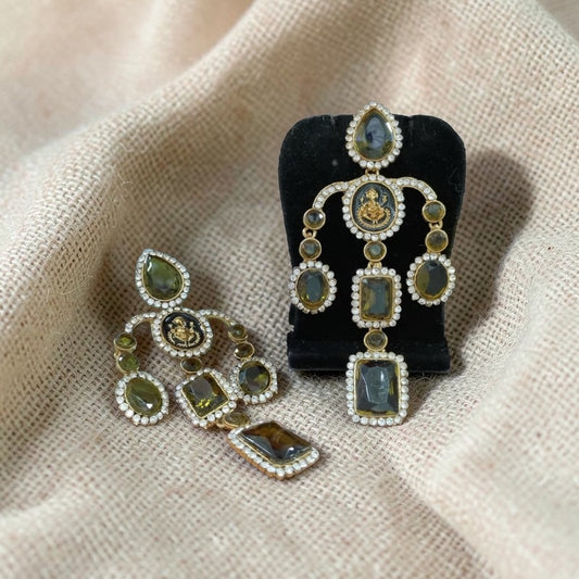 Trinetra Earrings