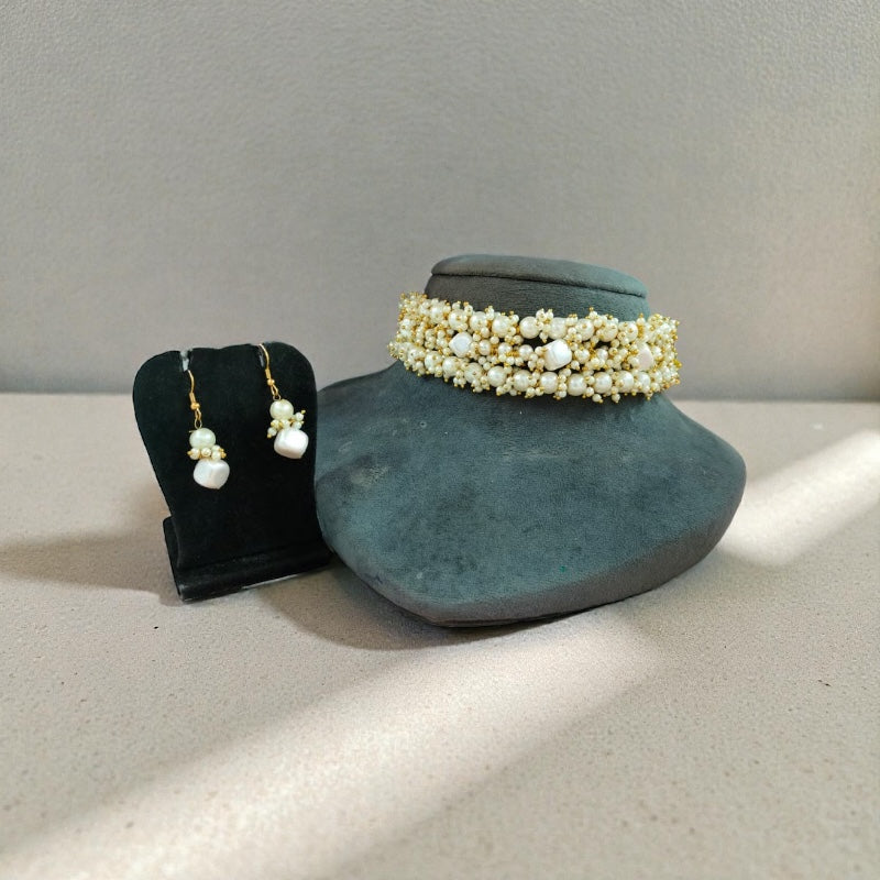 Noor Pearl Choker Set