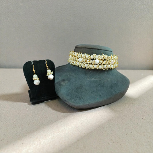 Noor Pearl Choker Set