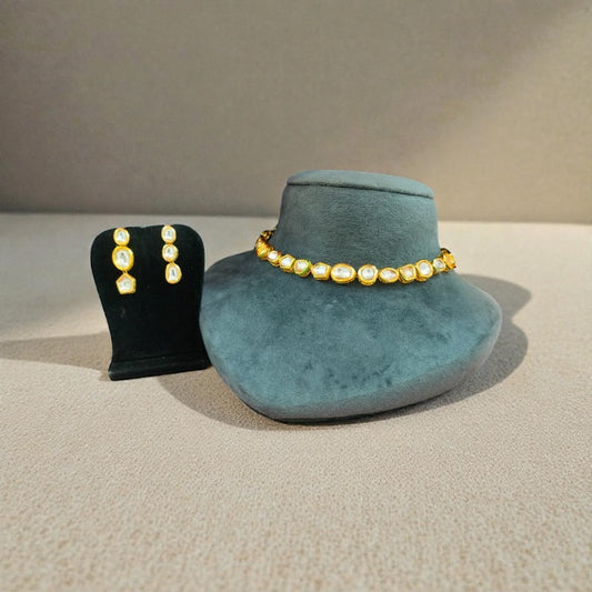 Heer Kundan Glow Choker Set