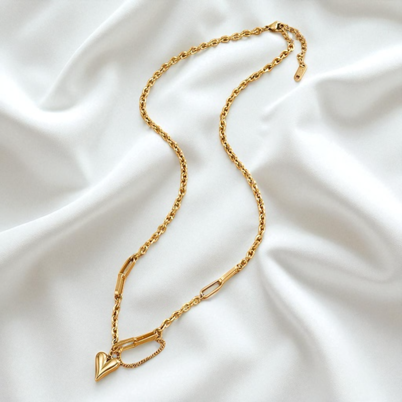 Cupid’s Link Anti-Tarnish Necklace