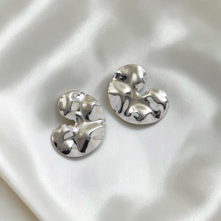 Molten Heart Studs