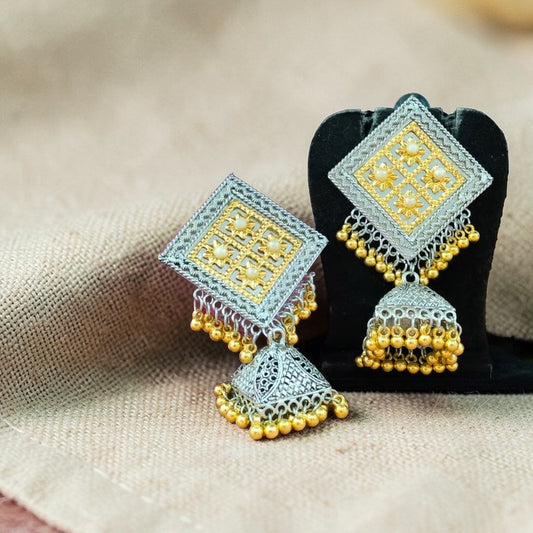 Kaarigari Jhumkas