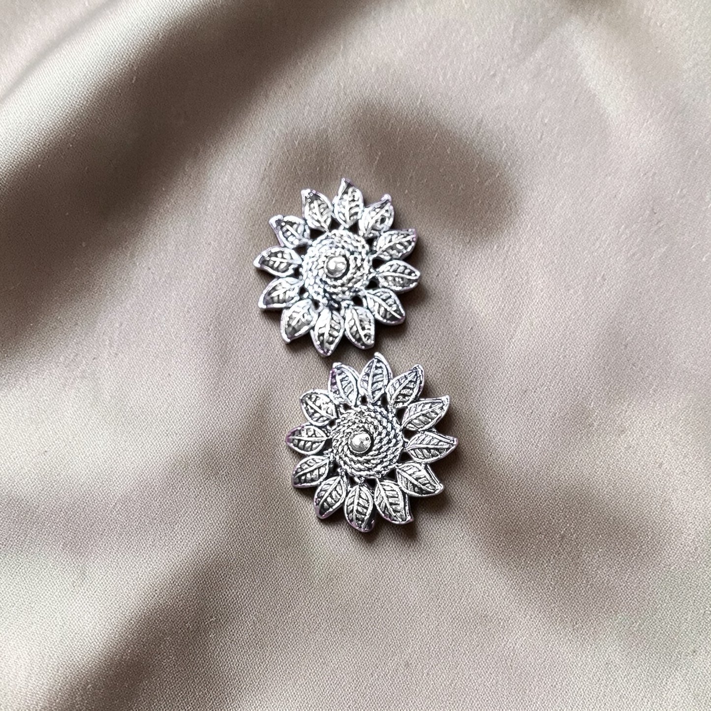 Surajmukhi Studs