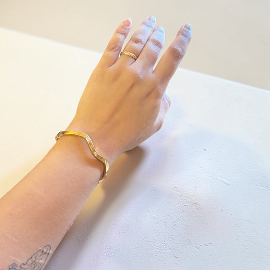 Axis Luxe Bracelet