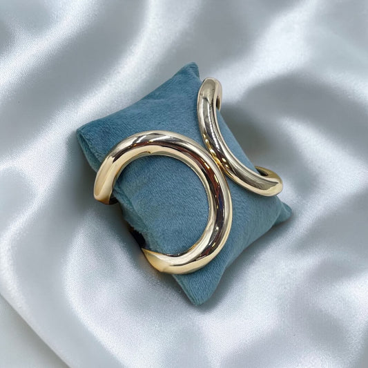 Luna Loop Cuff